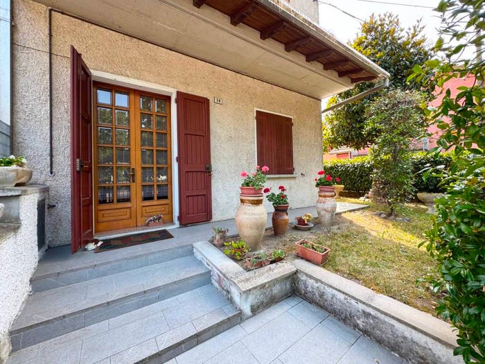 Casa con 5 locali in vendita in Via Don Pasquino Borghi, Centro, Bibbiano
