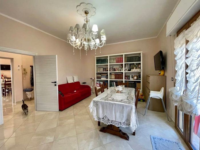 Appartamento quadrilocale in vendita in Altopascio Centro, Altopascio