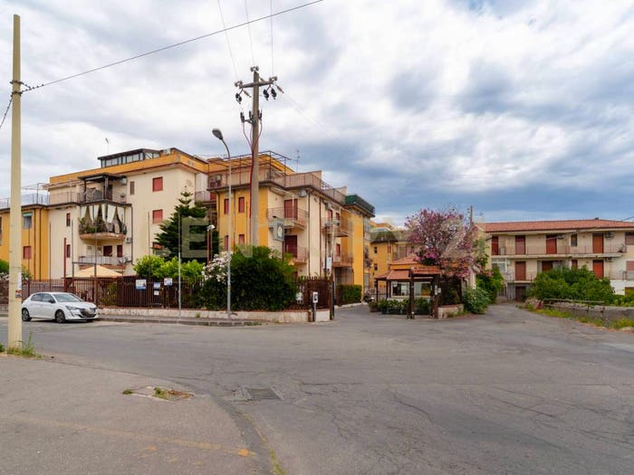 Appartamento bilocale in vendita in VIA PORTICATO, Chianchitta Pallio, GiardiniNaxos