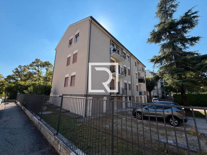 Appartamento con 5 locali in vendita in Via Aurelio Franchi, Parco della Resistenza, Forlì
