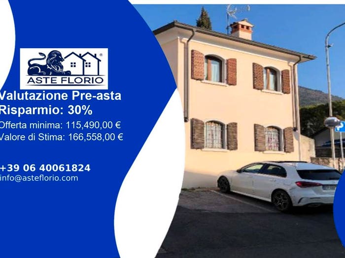 Appartamento trilocale in vendita in Via PesinaCorrubio, Pesina, Caprino Veronese