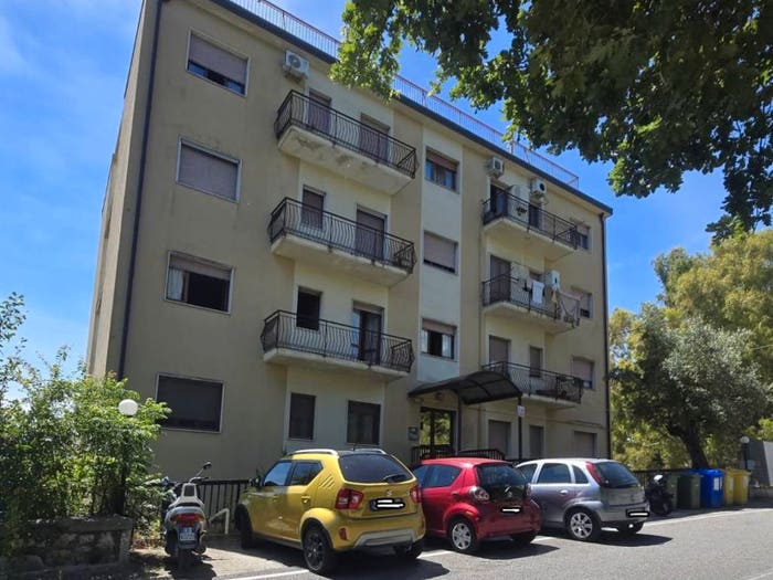 Appartamento quadrilocale in vendita in Viale Corrado Alvaro, Centro Storico, Catanzaro