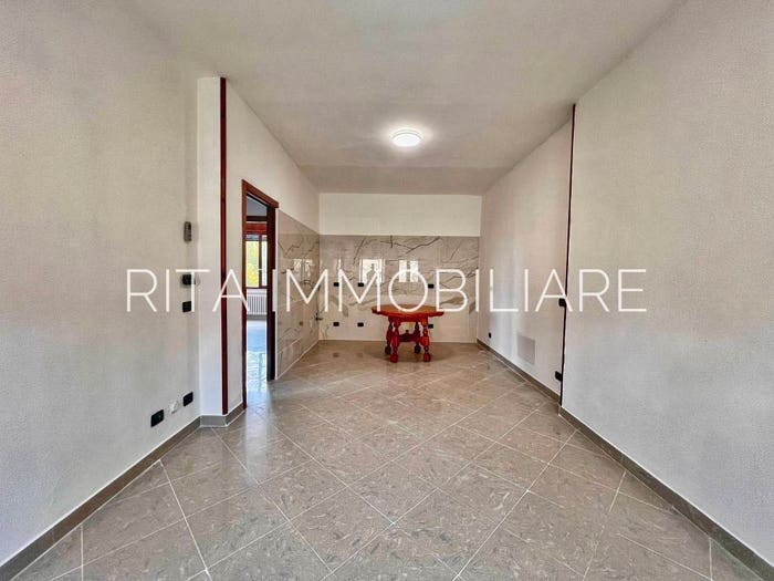Appartamento con 6 locali in vendita in Via Roma, Centro, Marano sul Panaro
