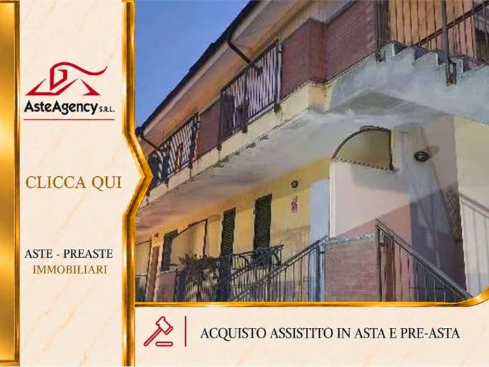 Appartamento quadrilocale in vendita in Via Milano, Centro, Landriano