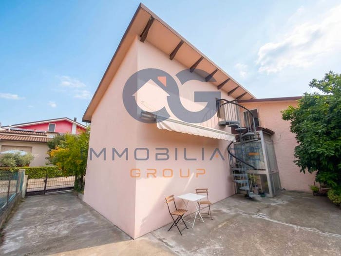 Casa quadrilocale in vendita in Via Niccolò Paganini, Cattolica