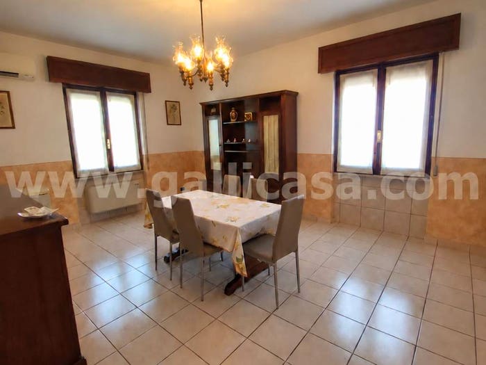 Appartamento trilocale in vendita in Via Capitanio, Castelcovati