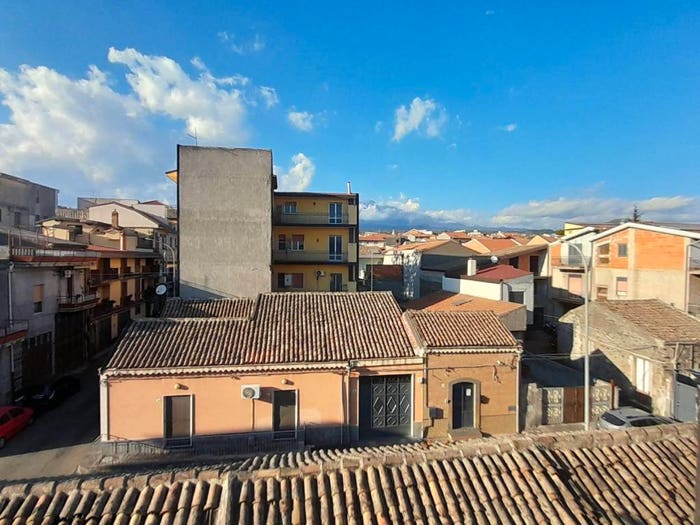 Casa trilocale in vendita in Via Quarta Retta Levante, Centro, Belpasso