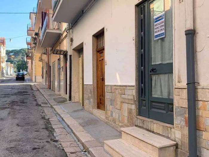 Casa trilocale in vendita in Centro, Canosa di Puglia