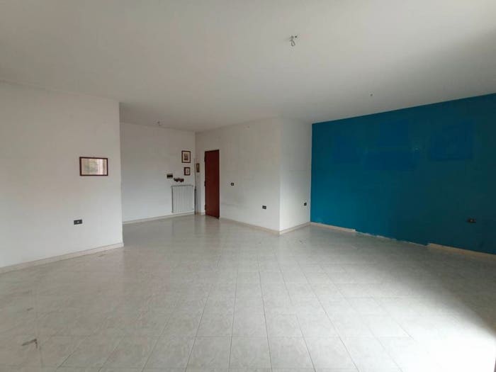 Appartamento con 5 locali in vendita in Via Gabriele D'Annunzio, Madonna delle Grazie, Giugliano in Campania