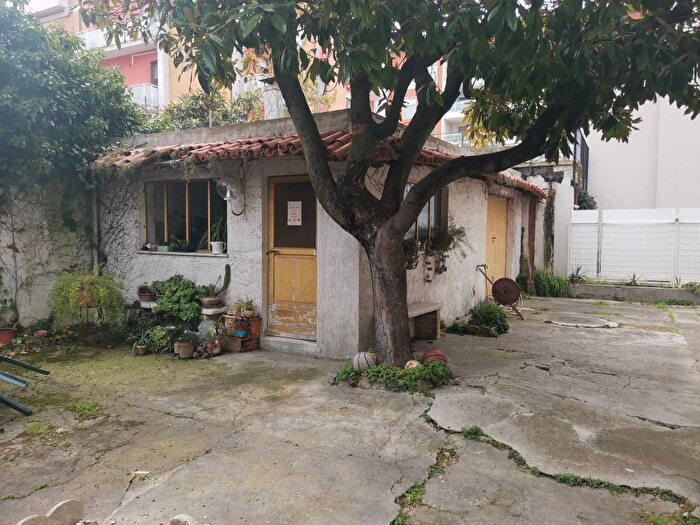 Appartamento con 6 locali in vendita in Via Quinto Orazio Flacco, Piazzale Giosuè Carducci, Pesaro