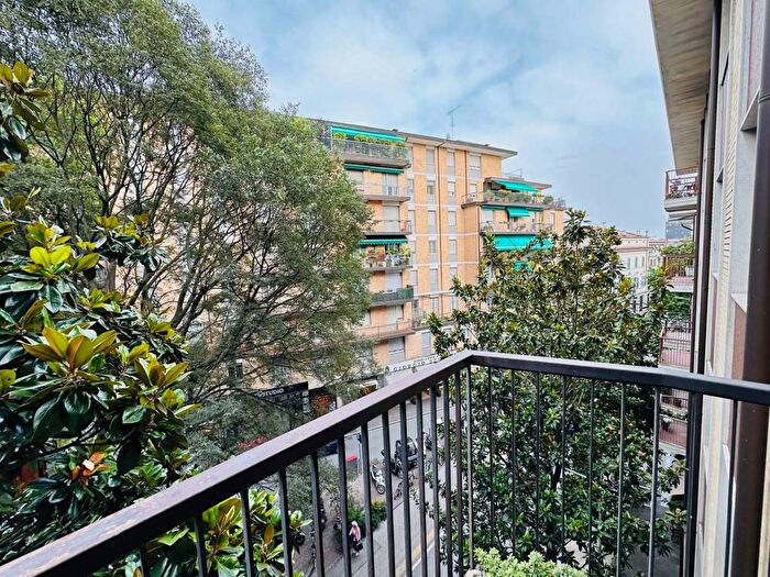 Appartamento con 6 locali in vendita in Via Cecilia Deganutti, Volpe Villalta, Udine