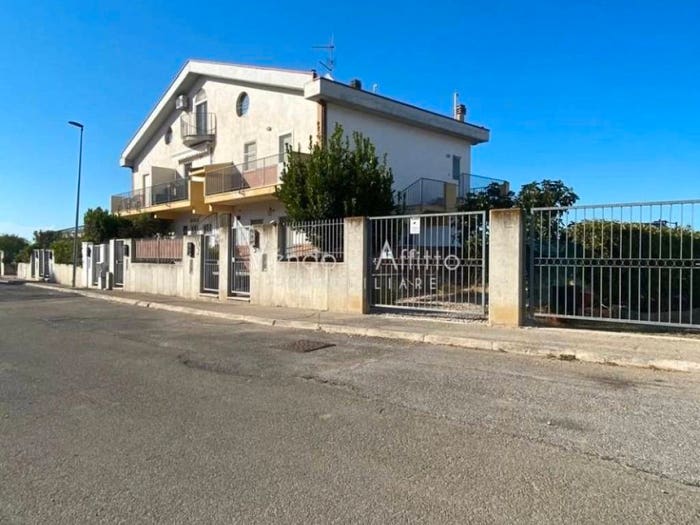 Appartamento trilocale in vendita in Petacciato