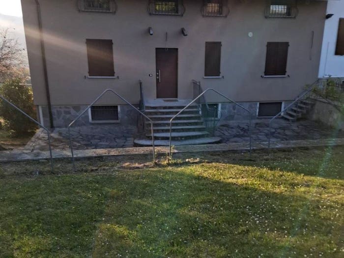 Casa quadrilocale in vendita in Località Oltremonte, Coli