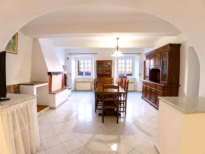 Appartamento quadrilocale in vendita in Vicolo Duomo, Centro, Carrara