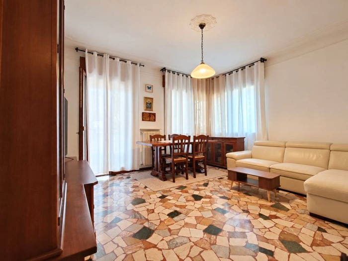Appartamento con 5 locali in vendita in Centro, Camposampiero