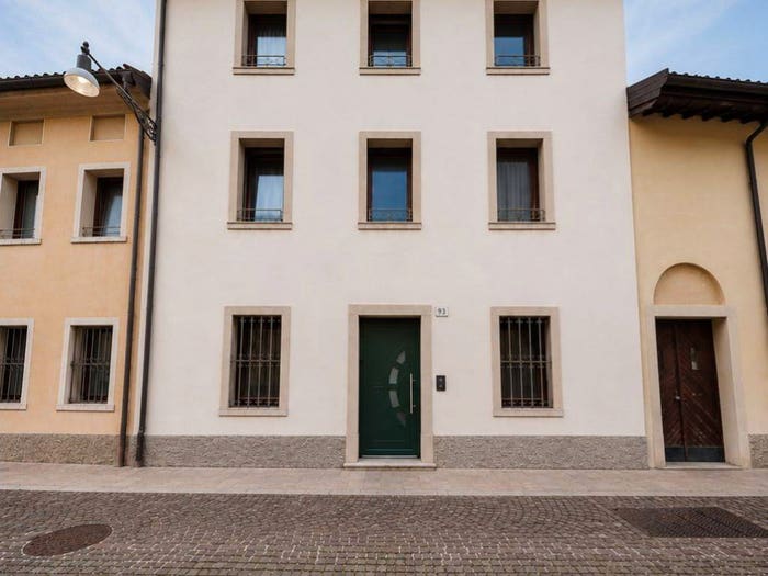 Appartamento con 6 locali in vendita in Via Giuseppe Garibaldi, Centro, Belluno