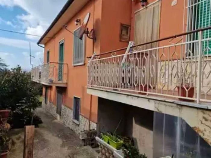 Casa con 6 locali in vendita in Via San Michele, Passo Di Mirabella Pianopantano, Mirabella Eclano