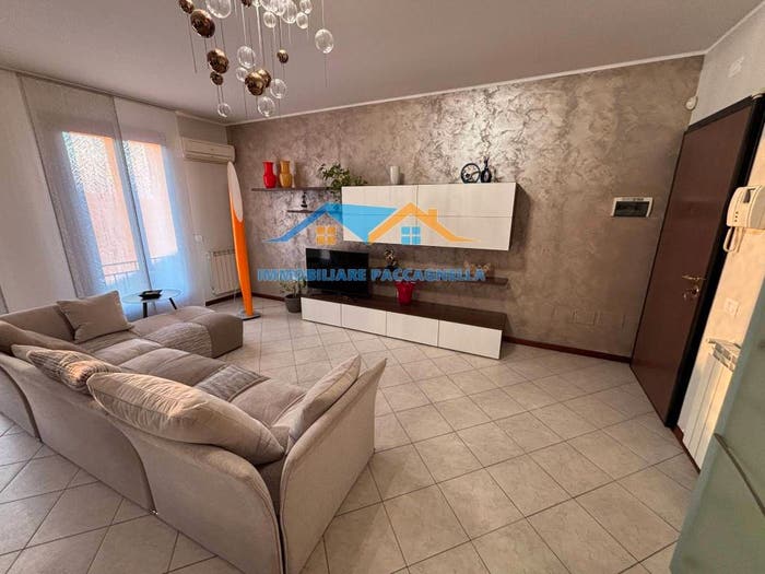 Appartamento quadrilocale in vendita in Corso Vittorio Emanuele II, Centro, Adria
