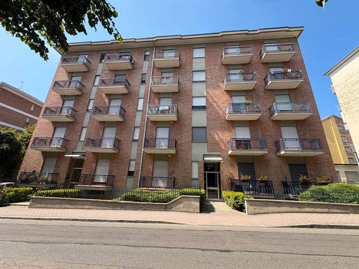 Appartamento trilocale in vendita in via corridoni, Corso Torino, Asti