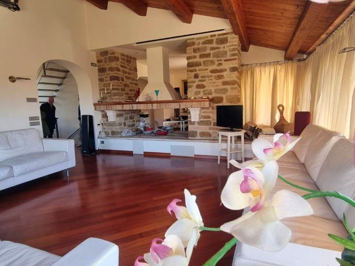 Casa con 6 locali in vendita in Strada Comunale Villa Conti, Civitanova Alta, Civitanova Marche