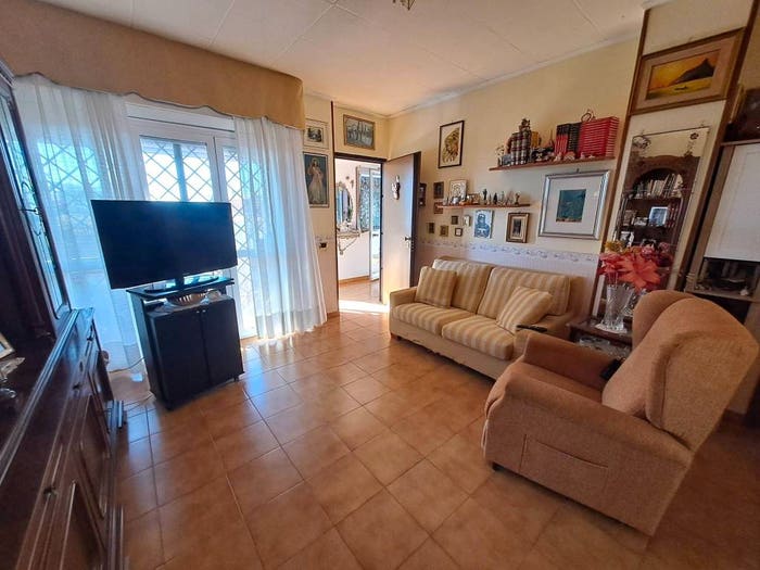 Appartamento trilocale in vendita in Viale America, Miami, Ladispoli