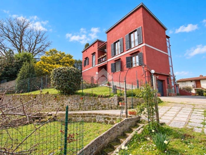Casa con 6 locali in vendita in Via belvedere, Centro, Castelnuovo di Porto