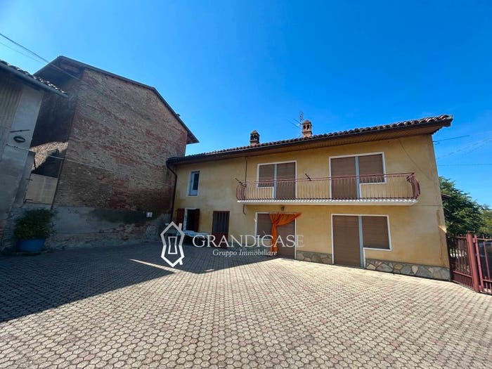 Casa con 5 locali in vendita in Frazione Carboneri, Carboneri, Montiglio Monferrato