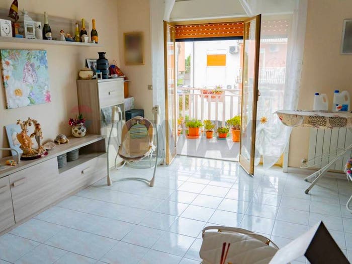 Appartamento trilocale in vendita in Via Pier Santi Mattarella, Centro, Mascali