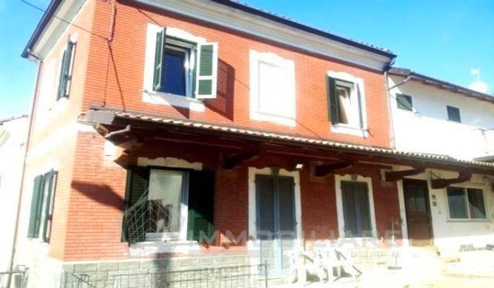 Casa con 6 locali in vendita in TORRICELLA VERZATE VIA VALSORDA, Torricella Verzate