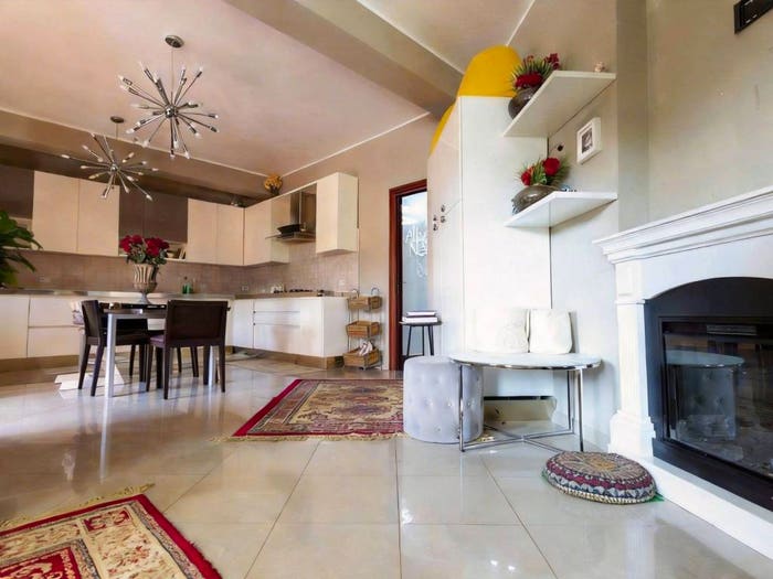 Appartamento con 5 locali in vendita in Via Carlo Pisacane, Catanzaro Lido, Catanzaro