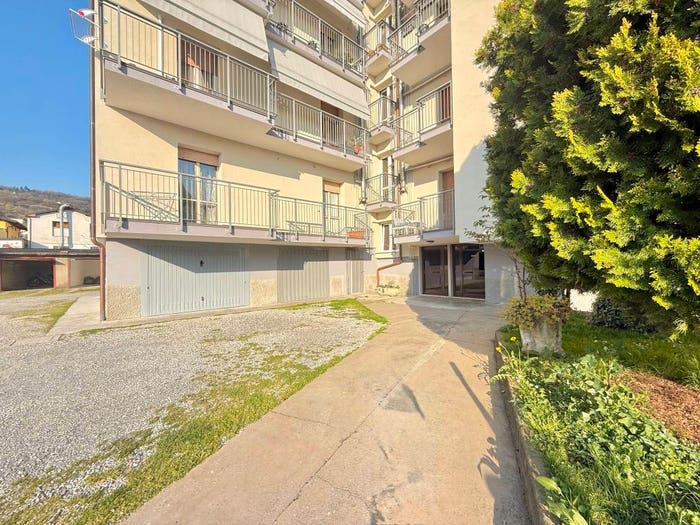 Appartamento trilocale in vendita in Via Dante Alighieri, Centro, Chiuduno
