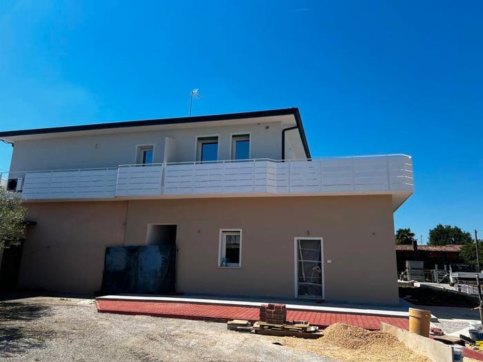 Appartamento trilocale in vendita in Via Vallio, Centro, Meolo