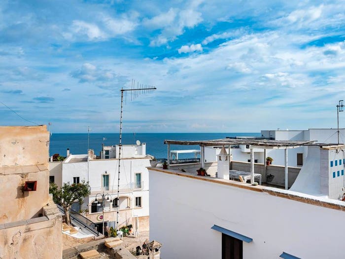 Casa con 6 locali in vendita in via trinchetto, Centro, Polignano a Mare