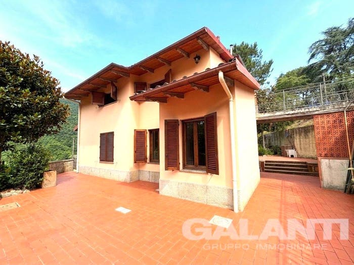 Casa con 6 locali in vendita in Via Di Casa Nuova, Centro, Londa