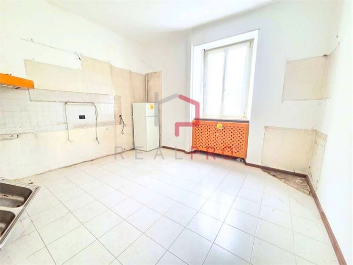 Appartamento quadrilocale in vendita in Via Macello, Piani, Bolzano