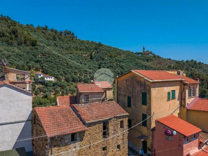 Casa bilocale in vendita in Via degli Orti, Moltedo Montegrazie, Imperia
