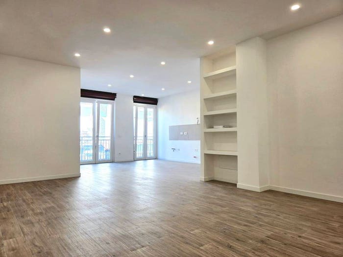 Appartamento trilocale in vendita in Castel di Leva, Roma
