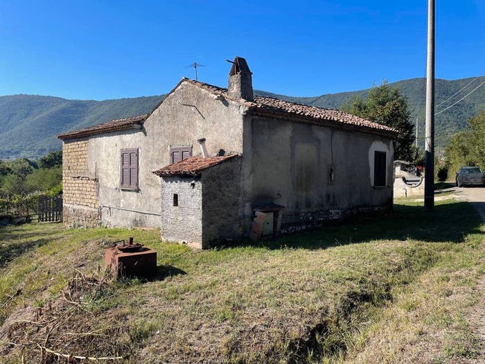 Casa trilocale in vendita in Via Fiano, Ceccano
