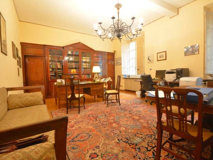 Appartamento con 6 locali in vendita in Corso Garibaldi, Piazza Napoleone San Michele, Lucca