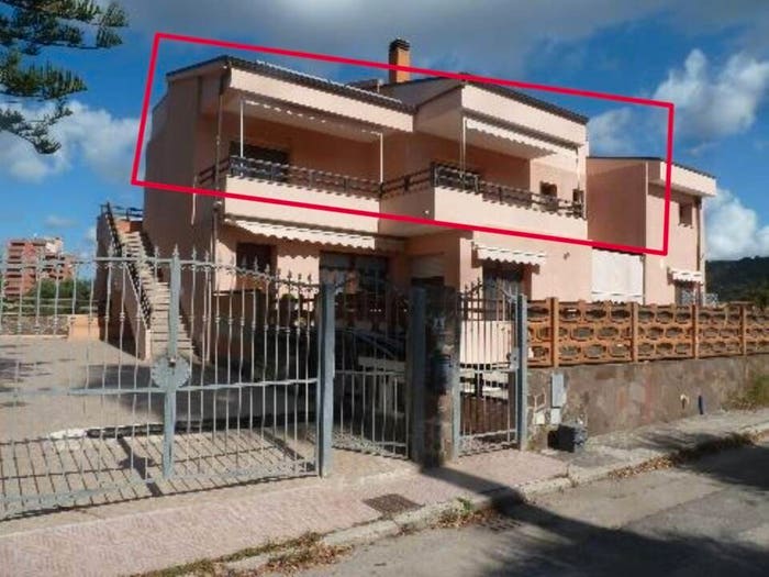 Appartamento con 5 locali in vendita in Via Valverde, Centro, Carbonia