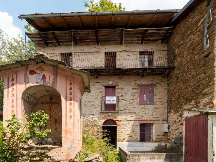 Casa con 5 locali in vendita in Borgata Valla di Becetto, Sampeyre