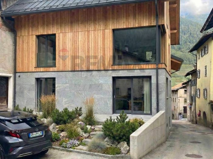 Casa con 6 locali in vendita in VIA ALPI, Cavizzana