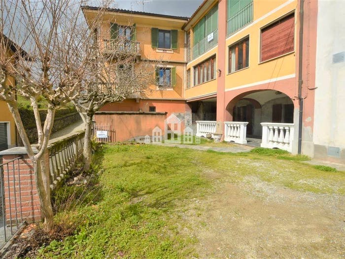 Casa con 6 locali in vendita in Via Giacomo Bosso, Parella