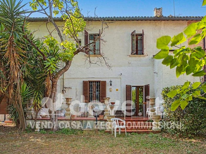 Casa con 6 locali in vendita in Via Salaria, Monsampolo del Tronto