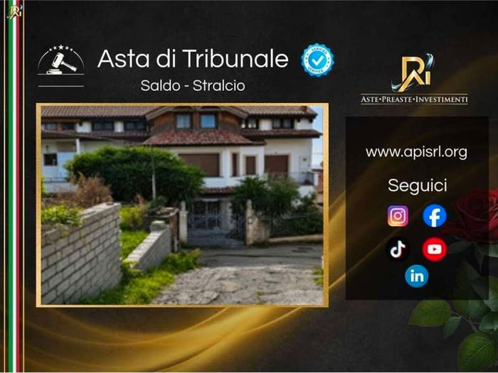 Casa con 6 locali in vendita in Via della stazione, Centro, Minturno