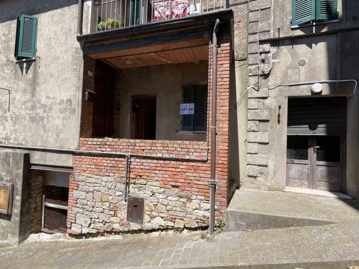 Appartamento quadrilocale in vendita in Via Achille Lemmi, Centro, Montegabbione
