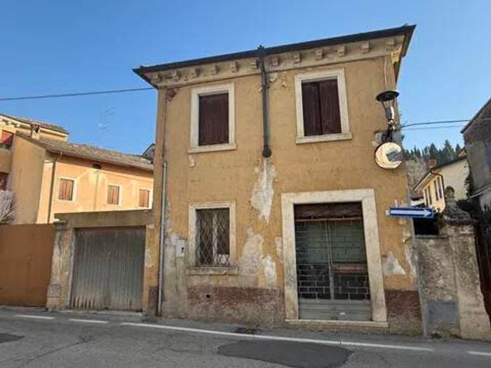 Casa bilocale in vendita in Centro, Tregnago