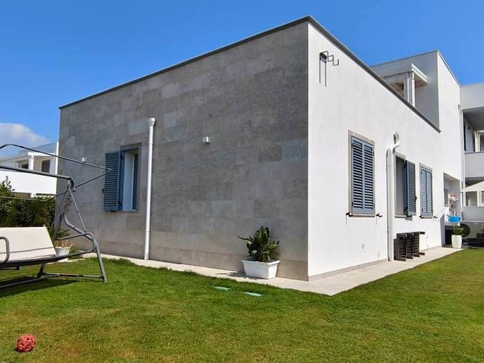 Appartamento con 6 locali in vendita in Viale della Repubblica, Marina di Cecina, Cecina