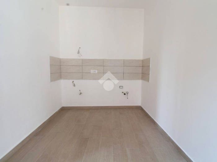 Appartamento bilocale in vendita in Via Ponte, San Leucio Briano, Caserta