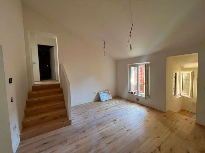 Appartamento quadrilocale in vendita in Via della Torre, Centro Storico, Modena